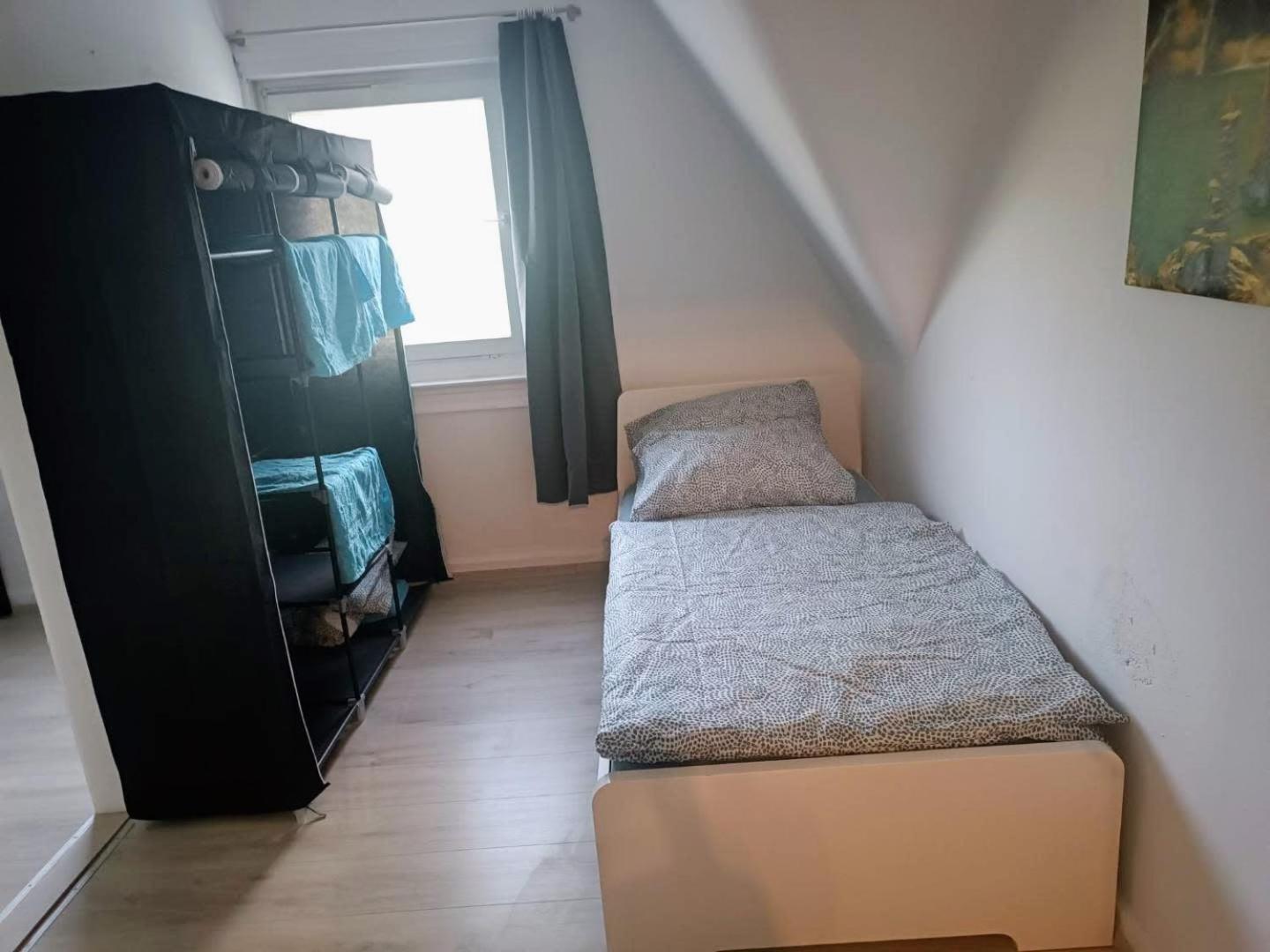 Apartment Monteurwohnung - Worker's - Belremstrasse