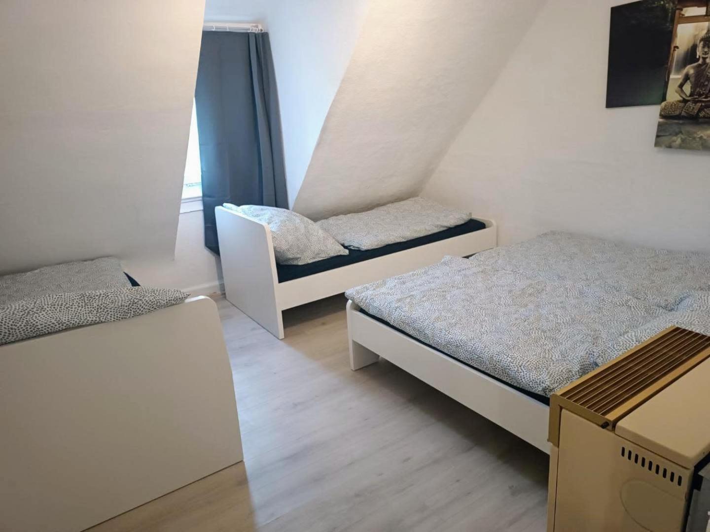 Monteurwohnung - Worker's - Belremstrasse Apartment *